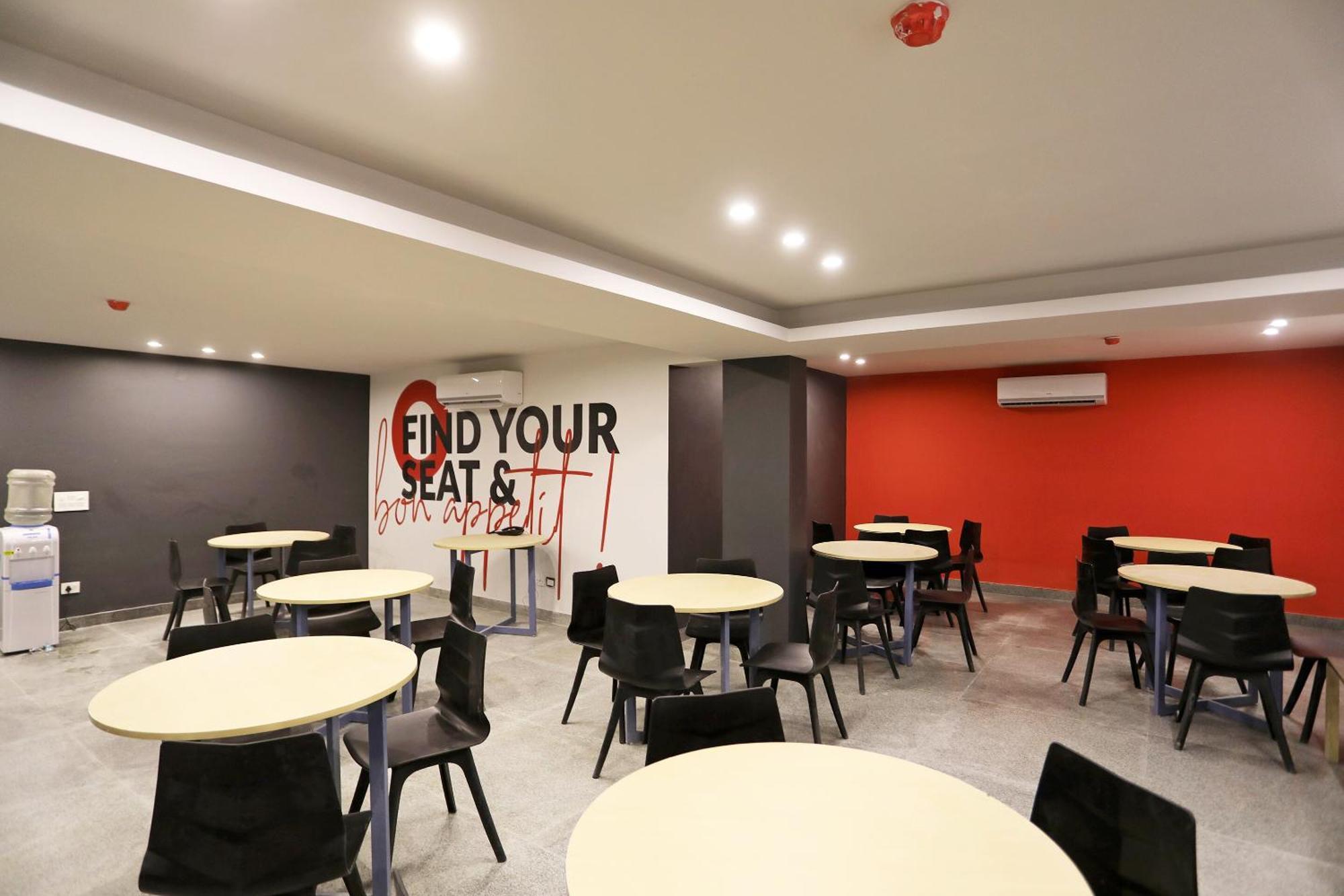 Collection O Moonlight Hotel Delhi  Exterior photo